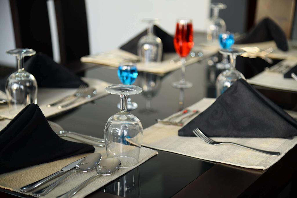 Lazaani Hotel Kolombo Zewnętrze zdjęcie