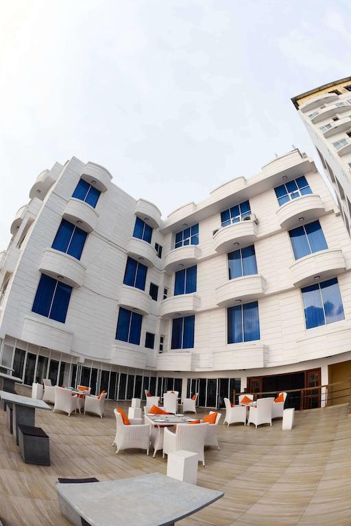 Lazaani Hotel Kolombo Zewnętrze zdjęcie