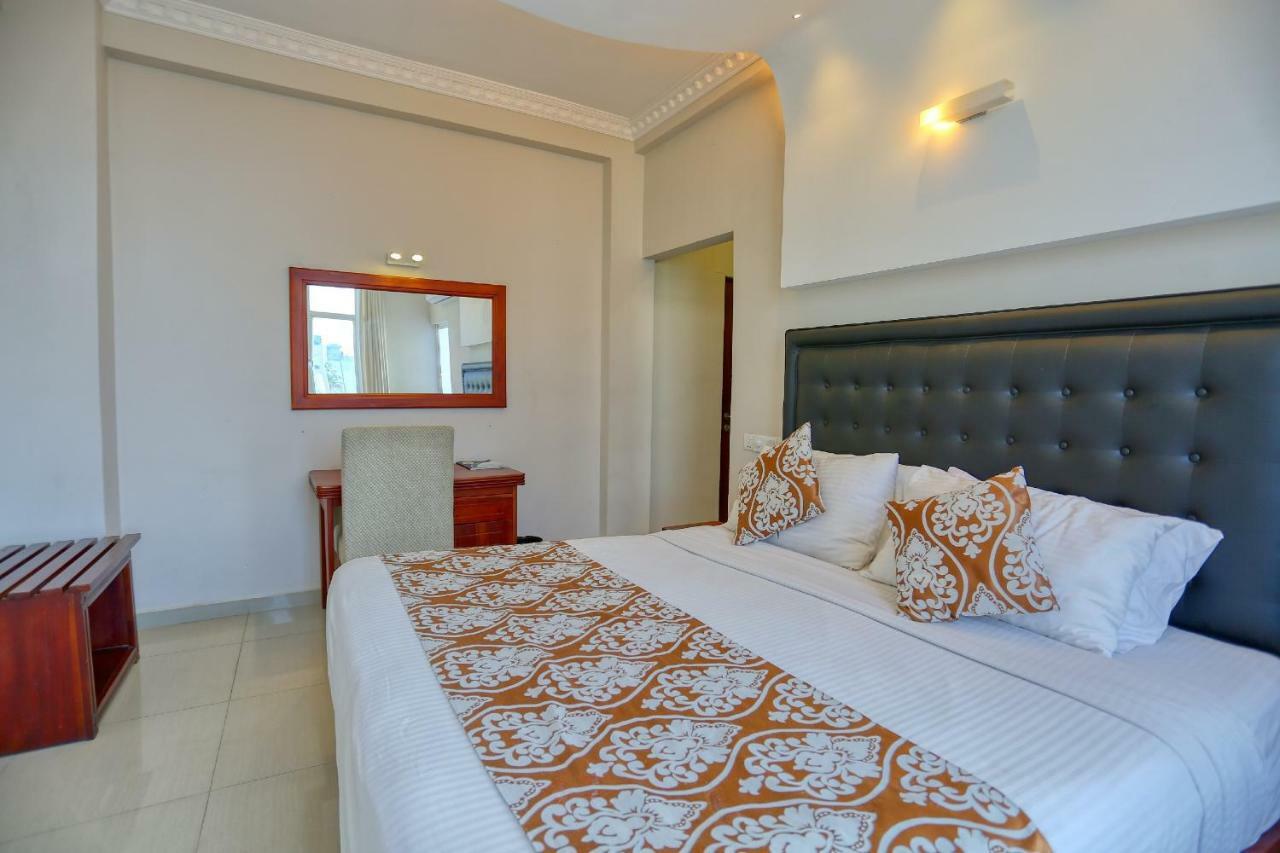 Lazaani Hotel Kolombo Zewnętrze zdjęcie